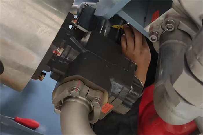 鋼廠油液在線監(jiān)測(cè)系統(tǒng)